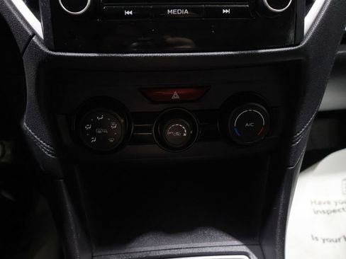 Used 2018 Subaru Crosstrek 2.0i Premium image 27