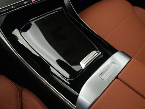 New 2026 Mercedes-Benz C 300 Sedan image 7