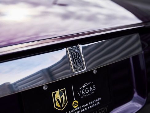 Used 2008 Rolls-Royce Phantom Drophead Coupe RWD image 14