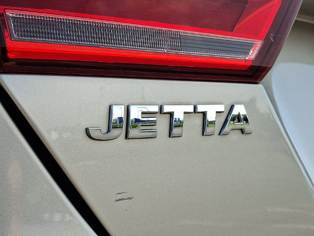 Used 2013 Volkswagen Jetta Hybrid Sedan FWD image 29