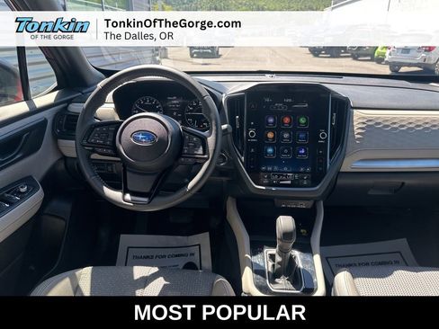 Used 2025 Subaru Forester Premium AWD/4WD image 17