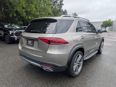 Used 2022 Mercedes-Benz GLE 350 w/ Premium Package image 4