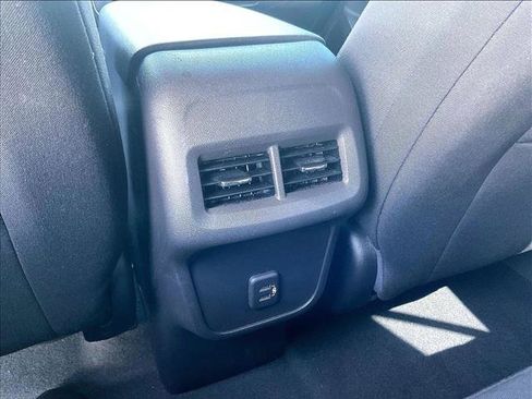 Certified 2022 Chevrolet Equinox LS w/ LS Convenience Package FWD image 25