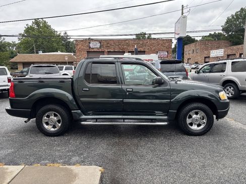 Used 2004 Ford Explorer Sport Trac XLT AWD/4WD image 4