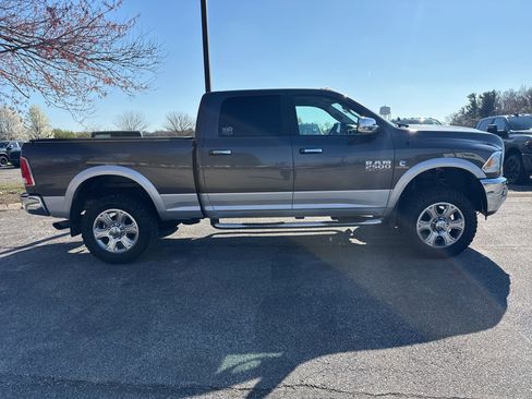Used 2014 RAM 2500 Laramie image 6