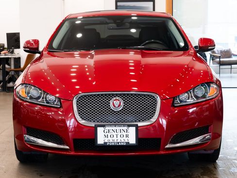Used 2014 Jaguar XF 3.0 AWD/4WD image 2