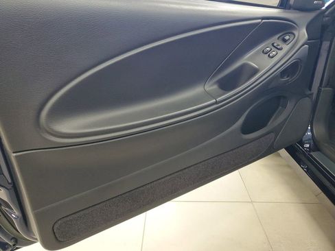 Used 2001 Ford Mustang GT image 14