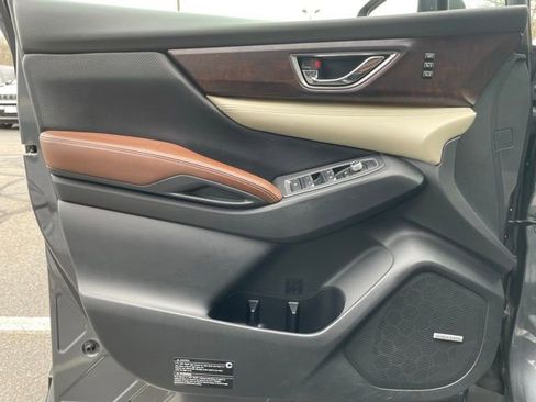 Used 2019 Subaru Ascent Touring AWD/4WD image 9