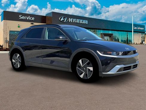 New 2026 Hyundai Ioniq 5 SEL image 10