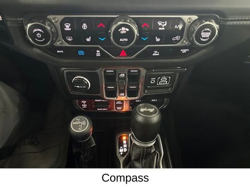 Used 2025 Jeep Wrangler Unlimited Rubicon 4xe w/ Convenience Group AWD/4WD image 48