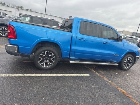Used 2025 RAM 1500 Laramie image 8