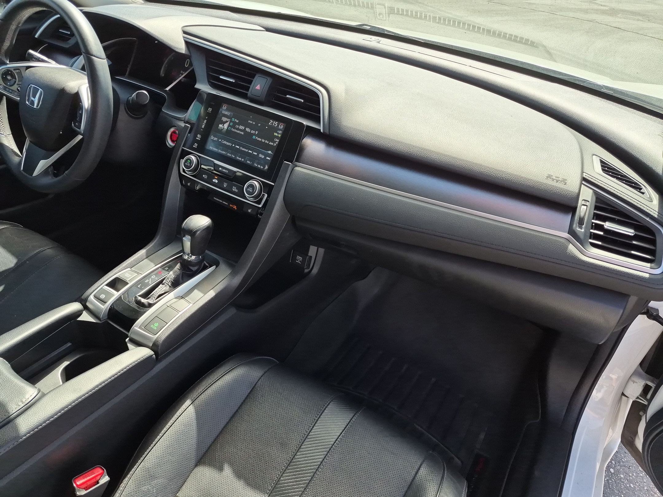 Used 2017 Honda Civic EX-L image 29