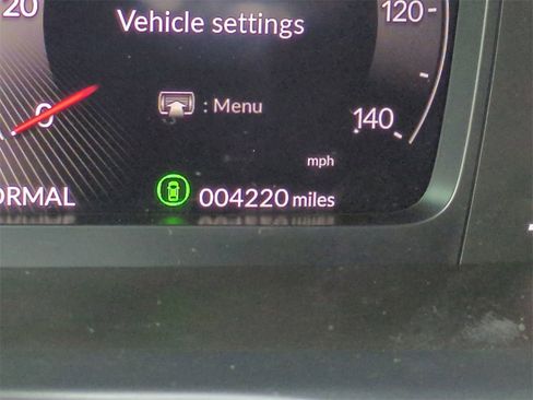 Certified 2025 Acura ADX A-Spec image 27