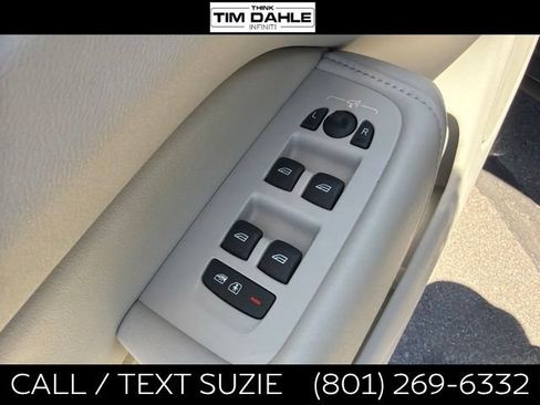 Used 2023 Volvo XC60 B5 Plus w/ Protection Package Premier AWD/4WD image 13