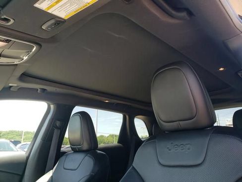 Used 2020 Jeep Cherokee High Altitude AWD/4WD image 22