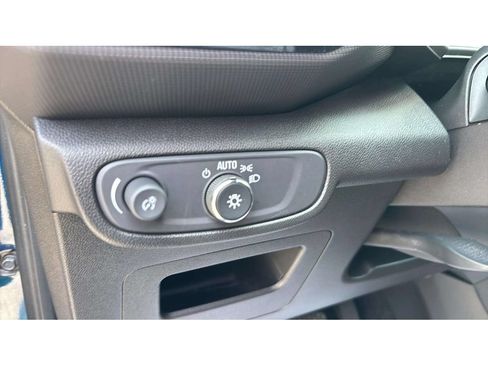 Used 2021 Chevrolet TrailBlazer LS AWD/4WD image 18