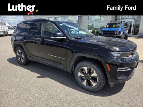Used 2024 Jeep Grand Cherokee Limited 4xe AWD/4WD image 1