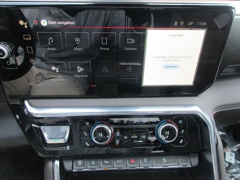 New 2026 GMC Sierra 3500 Denali w/ Denali Reserve Package image 17