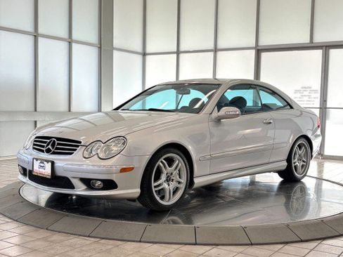 Used 2005 Mercedes-Benz CLK 55 AMG Coupe image 3