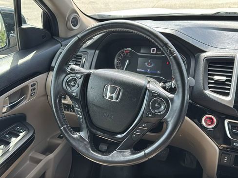 Used 2018 Honda Ridgeline RTL-E image 22