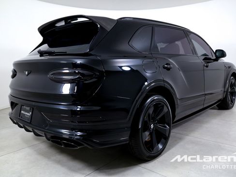 Used 2023 Bentley Bentayga Extended Wheelbase AWD/4WD image 8