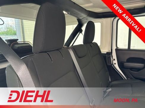 Used 2021 Jeep Wrangler Unlimited Sport AWD/4WD image 10