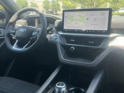 New 2026 Ford Explorer ST-Line w/ Premium Package RWD image 3