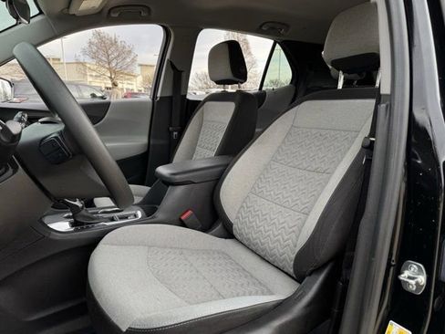 Used 2024 Chevrolet Equinox LS w/ LS Convenience Package image 27