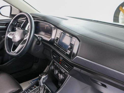 Used 2023 Volkswagen Jetta SE w/ Panoramic Sunroof Package FWD image 26