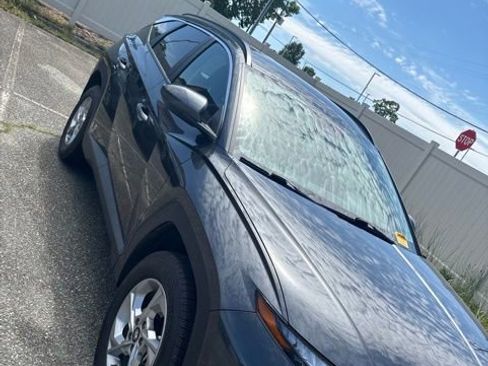 Used 2024 Hyundai Tucson SEL AWD/4WD image 3