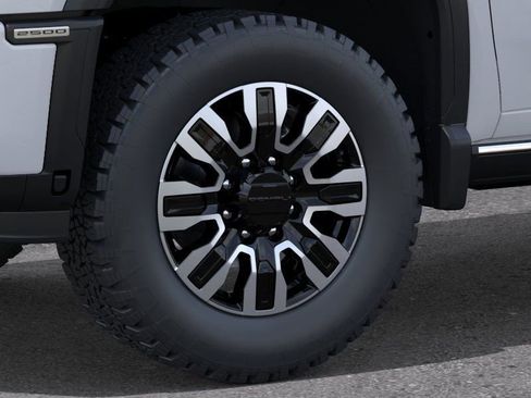 New 2026 GMC Sierra 2500 Denali Ultimate w/ LPO, Black Badging Package image 11