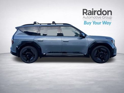 Used 2024 Kia EV9 GT-Line AWD/4WD image 8