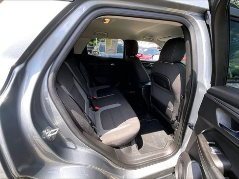 Used 2023 Chevrolet TrailBlazer LT AWD/4WD image 16