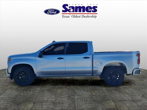 Used 2020 Chevrolet Silverado 1500 Custom w/ Infotainment Package image 4