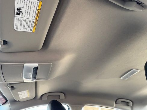 Certified 2025 Nissan Sentra SV image 30