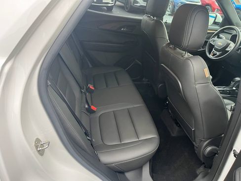 Certified 2023 Chevrolet TrailBlazer ACTIV image 11