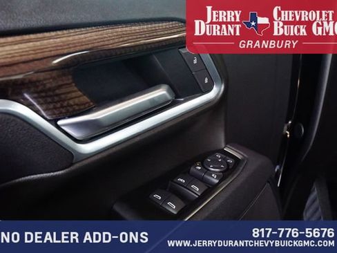 Used 2025 Chevrolet Silverado 3500 LT w/ Safety Package AWD/4WD image 16