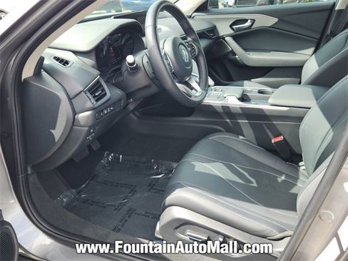 Used 2025 Acura TLX w/ Technology Package image 8
