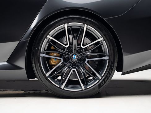 Used 2025 BMW M5 w/ M Driver's Package AWD/4WD image 22