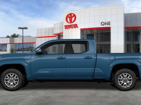Certified 2026 Toyota Tacoma SR5 image 5