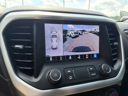 Certified 2023 GMC Acadia SLT w/ Elevation Edition FWD image 24