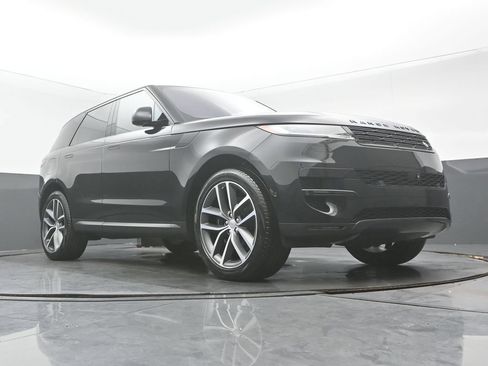 Used 2023 Land Rover Range Rover Sport SE AWD/4WD image 29