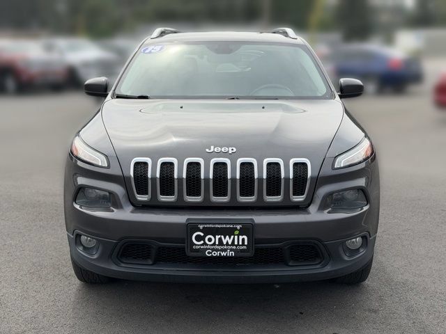 Used 2015 Jeep Cherokee Latitude AWD/4WD image 6