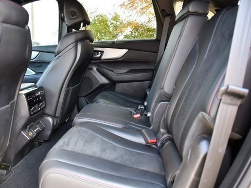 Used 2023 Acura MDX A-Spec image 17