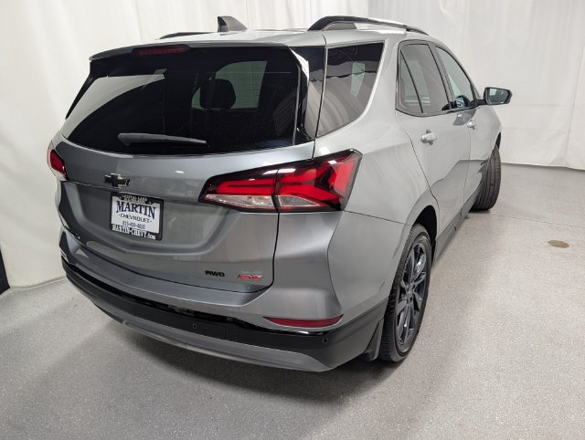 Certified 2024 Chevrolet Equinox RS AWD/4WD image 3