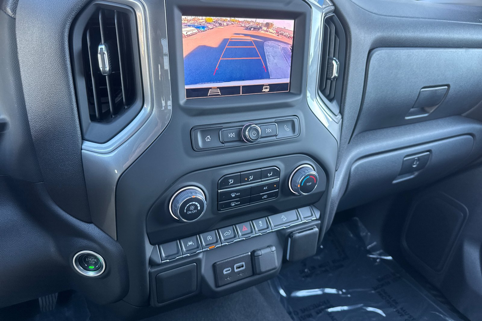 Used 2024 Chevrolet Silverado 1500 Custom Trail Boss AWD/4WD image 26