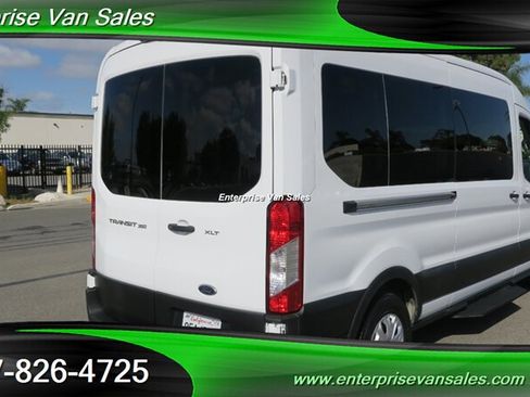 Used 2023 Ford Transit 350 XLT RWD image 5