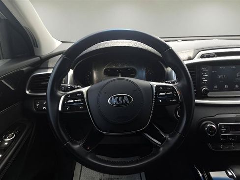 Used 2019 Kia Sorento EX AWD/4WD image 12