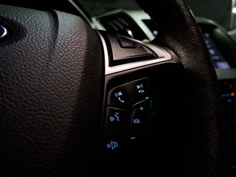 Used 2016 Ford Edge SEL w/ Equipment Group 201A image 26