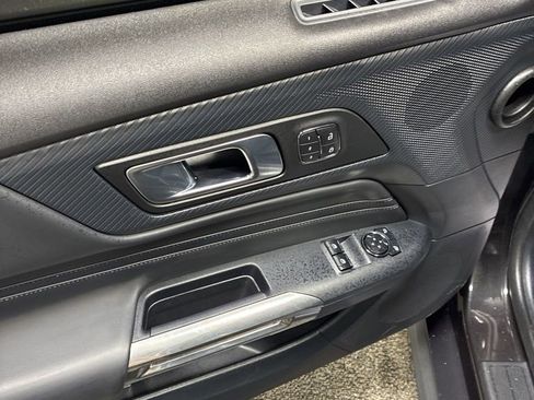 Used 2024 Ford Mustang GT Premium image 11
